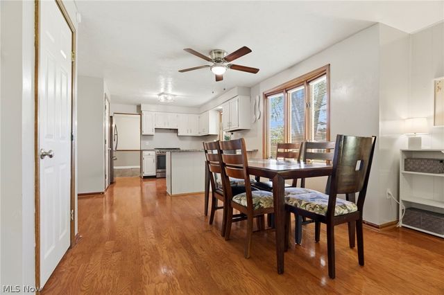2230 Vixen Street NW, North Canton, OH 44720