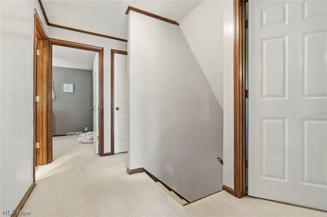 2230 Vixen Street NW, North Canton, OH 44720
