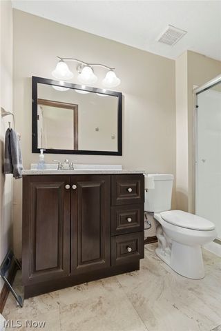 2230 Vixen Street NW, North Canton, OH 44720