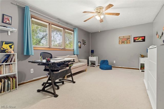 2230 Vixen Street NW, North Canton, OH 44720