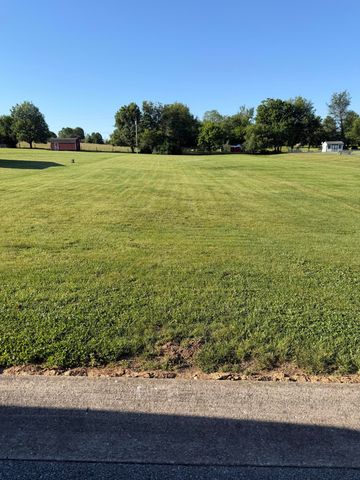 12 Station Drive 12, Harrodsburg, KY 40330