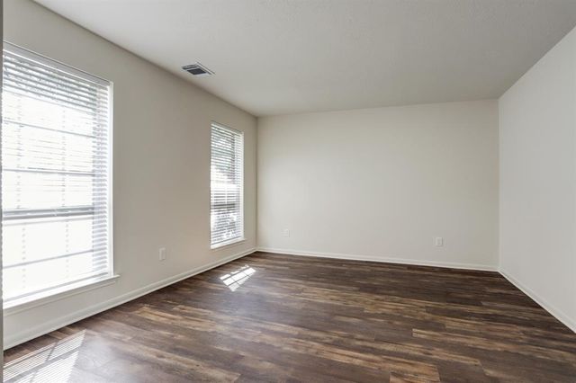 16618 Parliament Drive, Houston, TX 77083