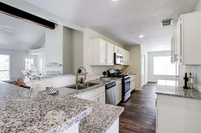 16618 Parliament Drive, Houston, TX 77083