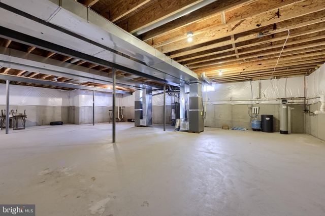 179 MEADOWSIDE DR, Douglassville, PA 19518