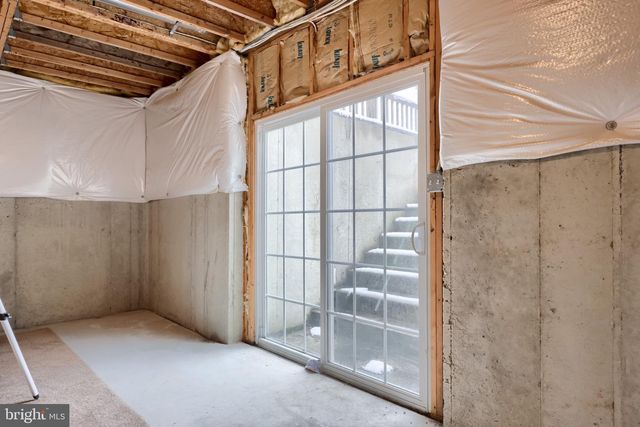 179 MEADOWSIDE DR, Douglassville, PA 19518