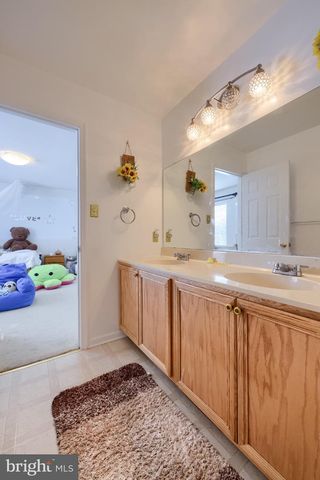 179 MEADOWSIDE DR, Douglassville, PA 19518