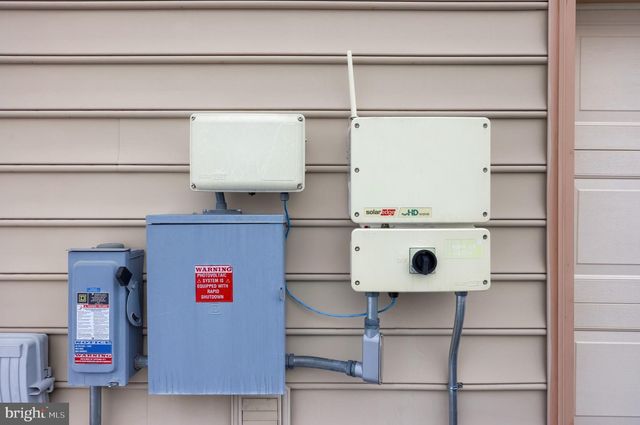 179 MEADOWSIDE DR, Douglassville, PA 19518