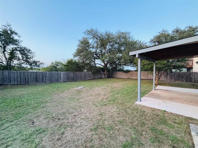 8308 Roan LN, Austin, TX 78736