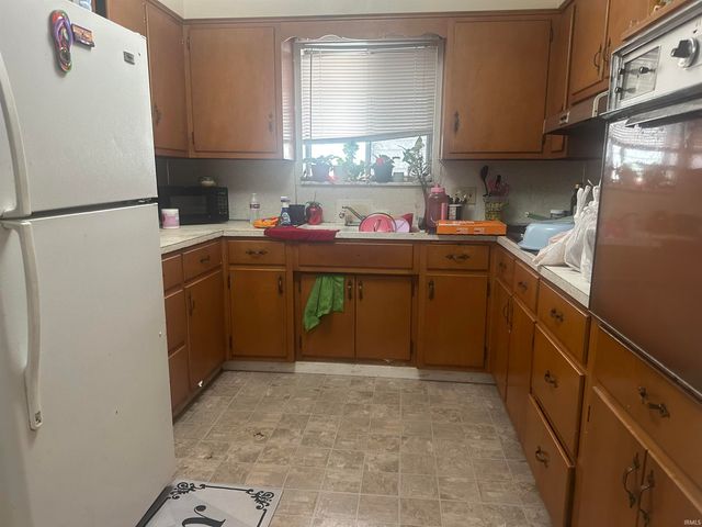 3217 S Harrison Street, Fort Wayne, IN 46807