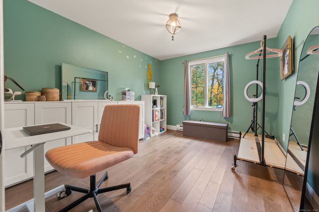 366 Woodhaven Road, Glastonbury, CT 06033