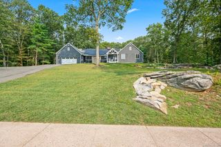 366 Woodhaven Road, Glastonbury, CT 06033