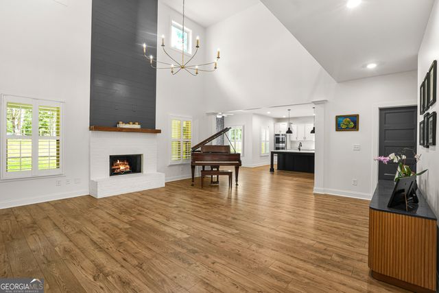 695 Dead Oak Road, Senoia, GA 30276