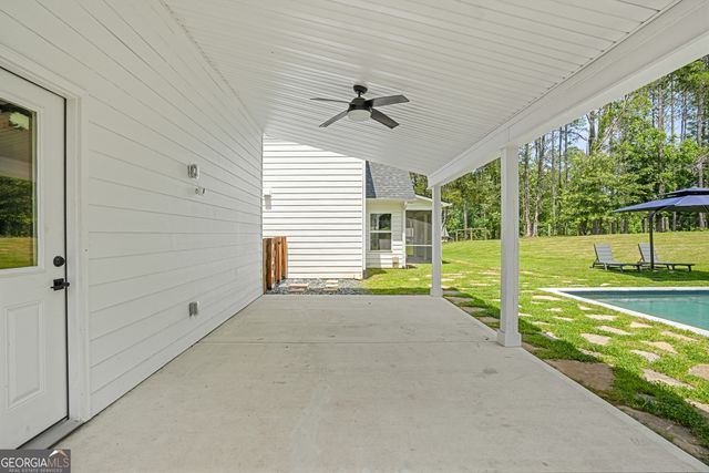 695 Dead Oak Road, Senoia, GA 30276