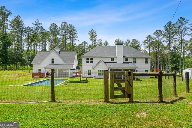 695 Dead Oak Road, Senoia, GA 30276