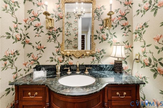 2730 Live Oak Ln, Midlothian, VA 23113