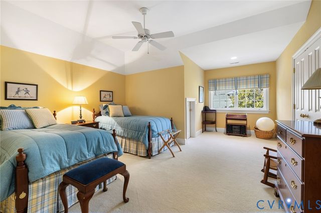 2730 Live Oak Ln, Midlothian, VA 23113