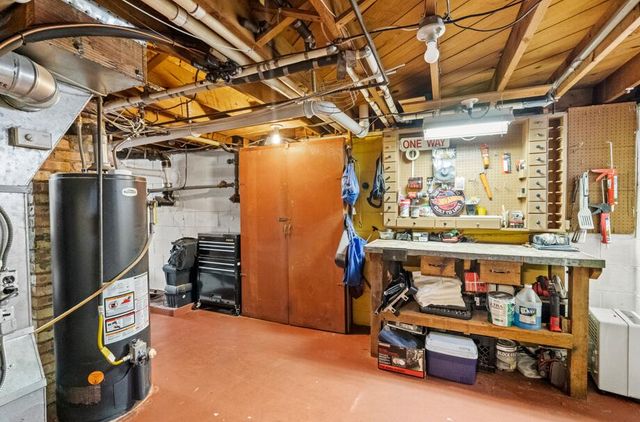 113 Burnside Court, Michigan City, IN 46360