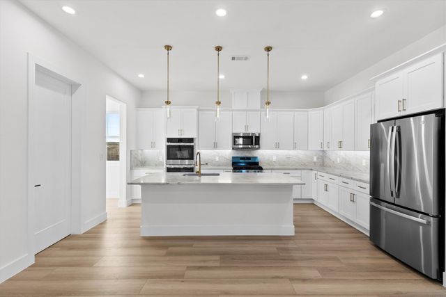 2703 Stonecrest Drive, Sherman, TX 75092