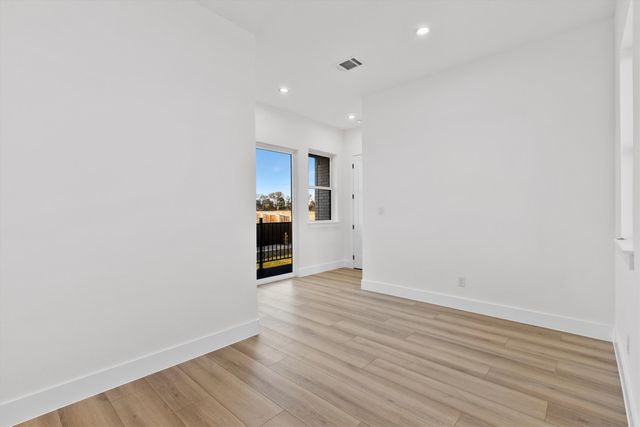 2703 Stonecrest Drive, Sherman, TX 75092