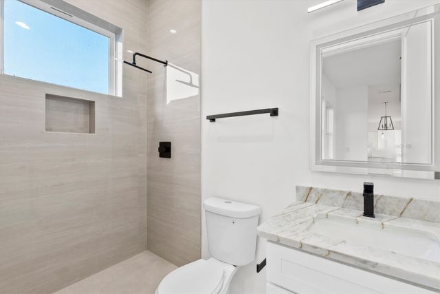 2703 Stonecrest Drive, Sherman, TX 75092