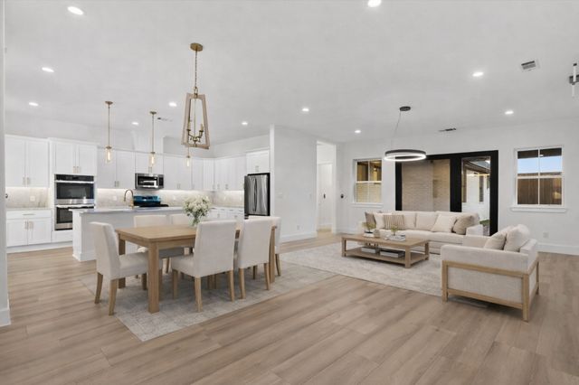 2703 Stonecrest Drive, Sherman, TX 75092