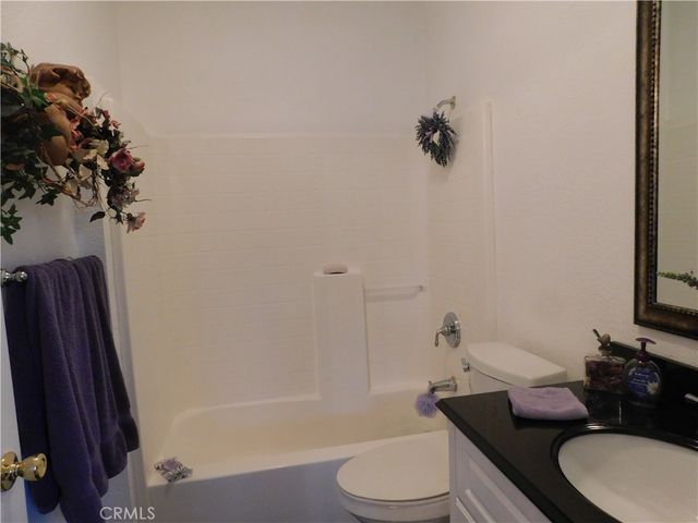 8934 Japatul Road, Apple Valley, CA 92308