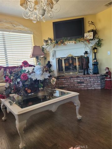 8934 Japatul Road, Apple Valley, CA 92308