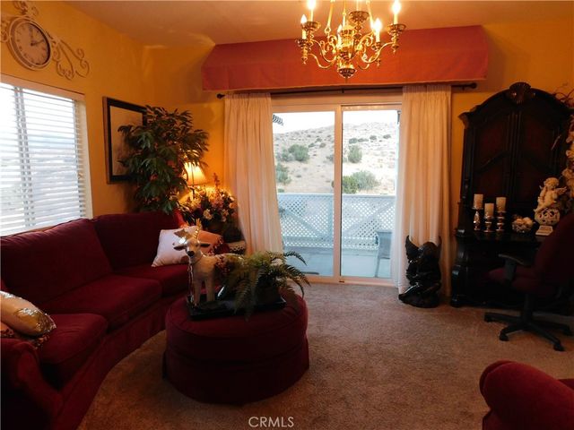 8934 Japatul Road, Apple Valley, CA 92308