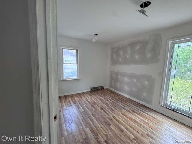 18468 Pierson Street, Detroit, MI 48219