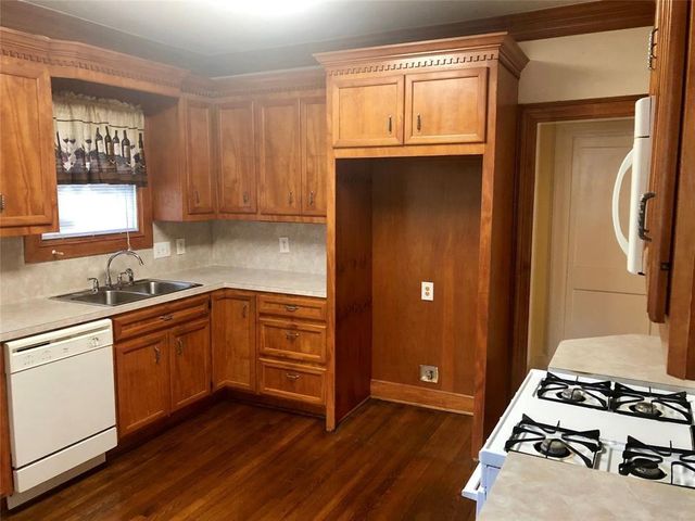 2701 Barbee Street, Houston, TX 77004