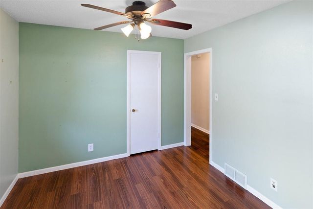1733 White Bear Avenue N, Maplewood, MN 55109