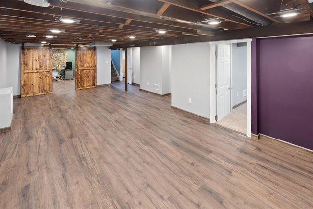 1733 White Bear Avenue N, Maplewood, MN 55109