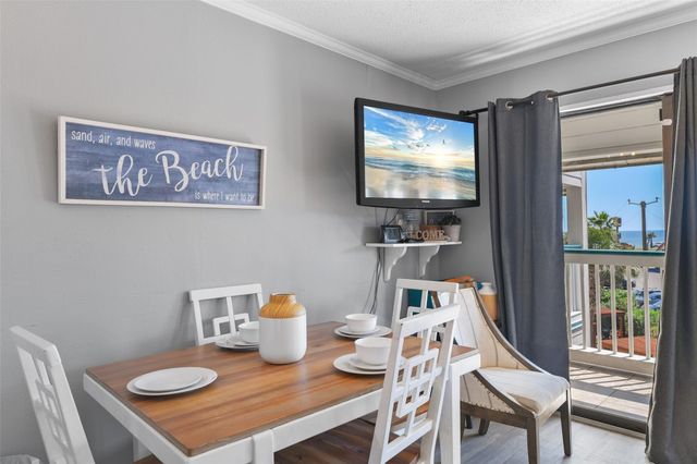 6102 Seawall Boulevard 294, Galveston, TX 77551