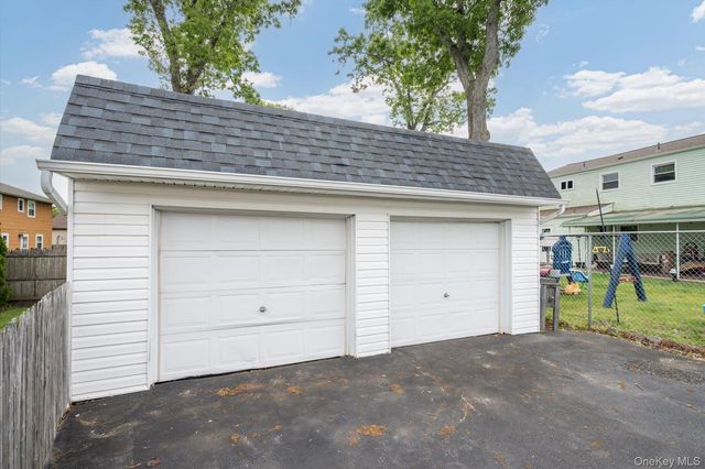 675 Little East Neck Road, West Babylon, NY 11704