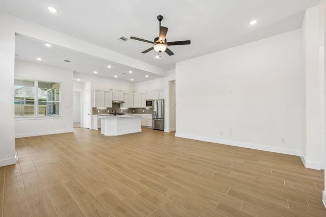 13222 Valley Orchard, Tomball, TX 77375