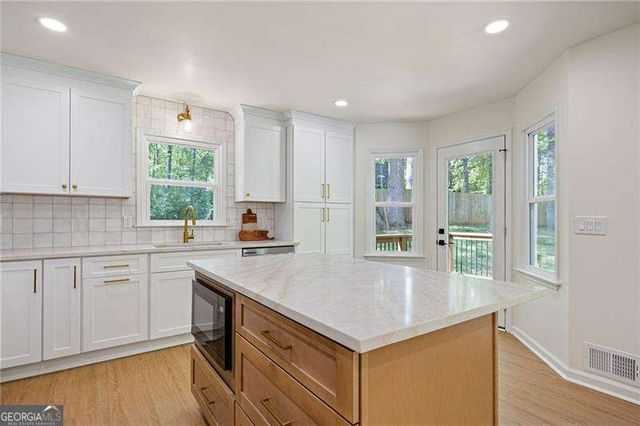 3375 Spinnaker Way, Acworth, GA 30102