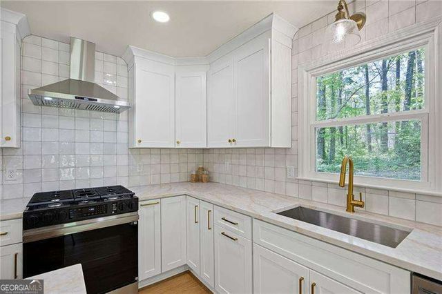 3375 Spinnaker Way, Acworth, GA 30102
