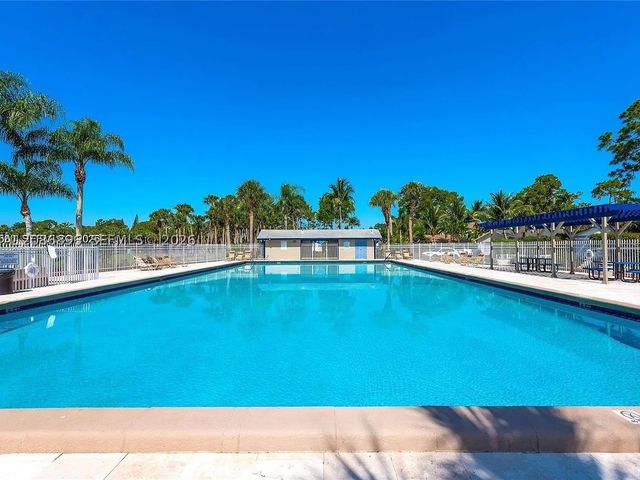 5800 Rambler Rose Way, West Palm Beach, FL 33415