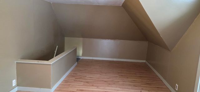 823 Glenwood Street, Waterloo, IA 50703