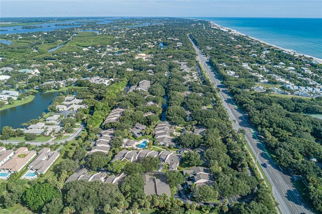 221 Park Shores Circle 221E, Vero Beach, FL 32963