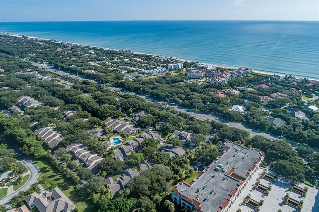 221 Park Shores Circle 221E, Vero Beach, FL 32963