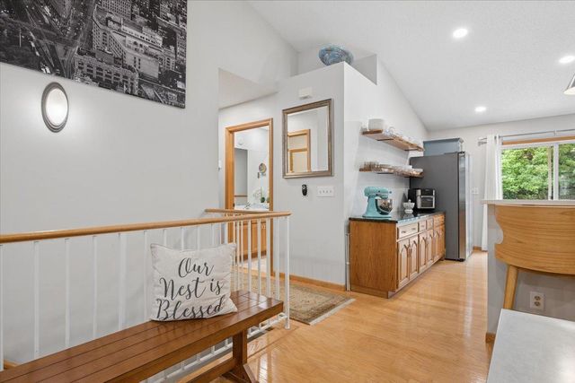 13310 Glenhaven Court, Apple Valley, MN 55124