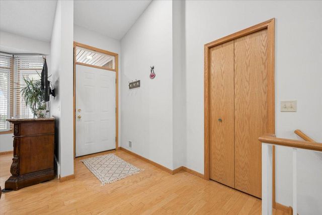 13310 Glenhaven Court, Apple Valley, MN 55124