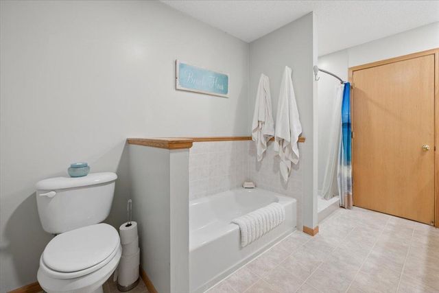 13310 Glenhaven Court, Apple Valley, MN 55124