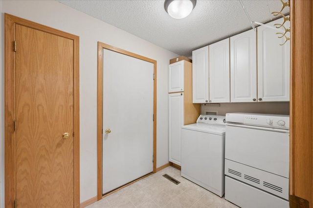 13310 Glenhaven Court, Apple Valley, MN 55124