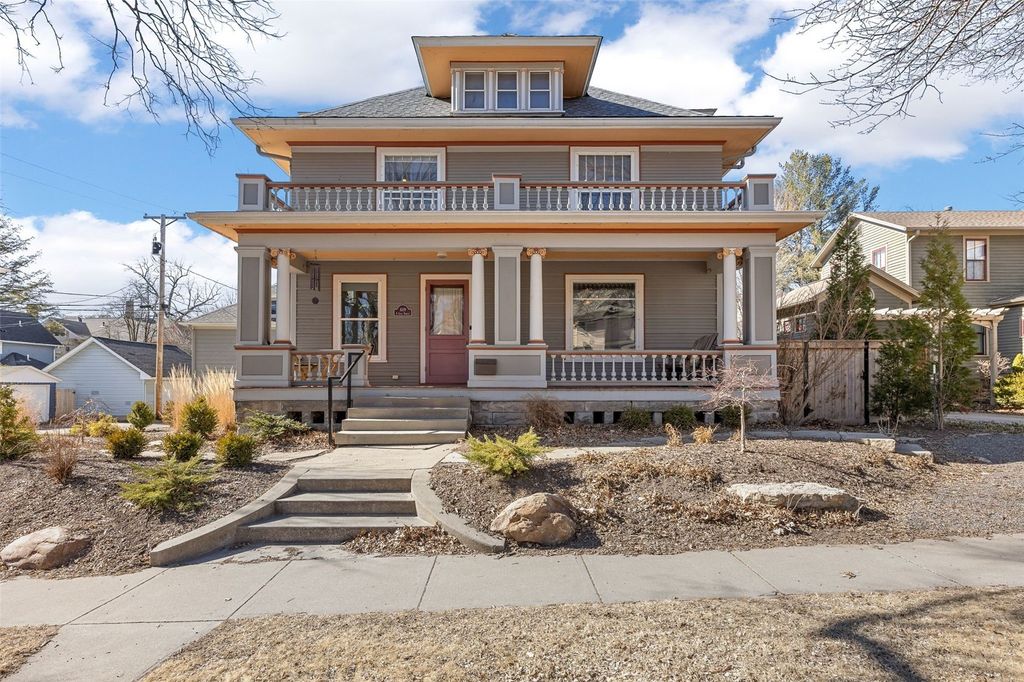 619 N Linn St., Iowa City, IA 52245