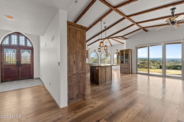 1526 W CHEROKEE Lane, Wickenburg, AZ 85390