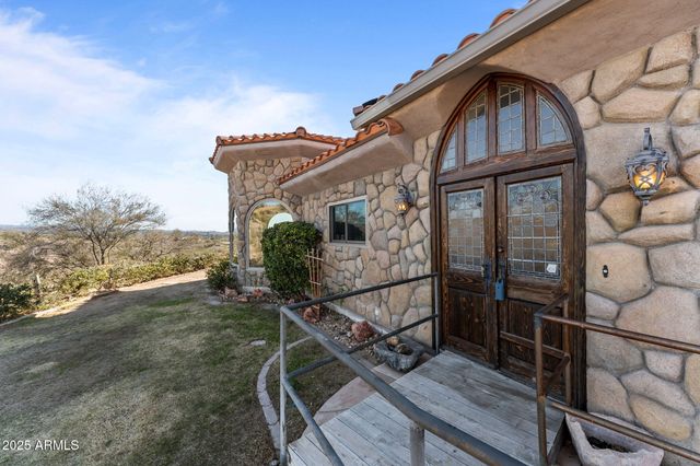 1526 W CHEROKEE Lane, Wickenburg, AZ 85390