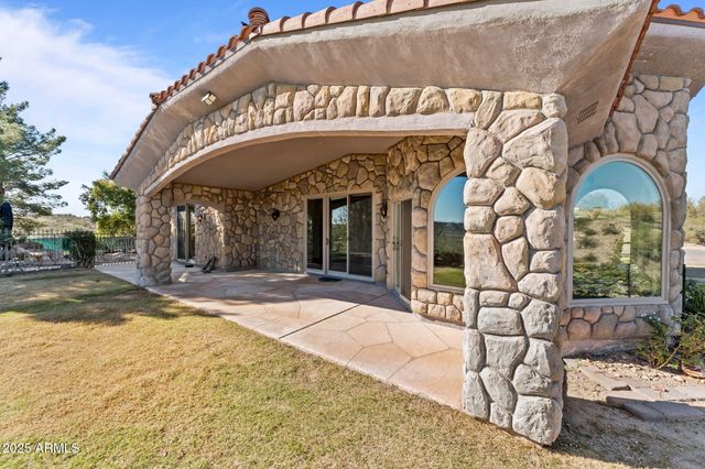 1526 W CHEROKEE Lane, Wickenburg, AZ 85390