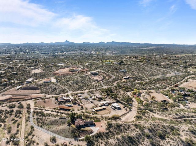 1526 W CHEROKEE Lane, Wickenburg, AZ 85390